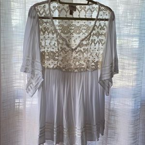 Knox Rose White Lace Top